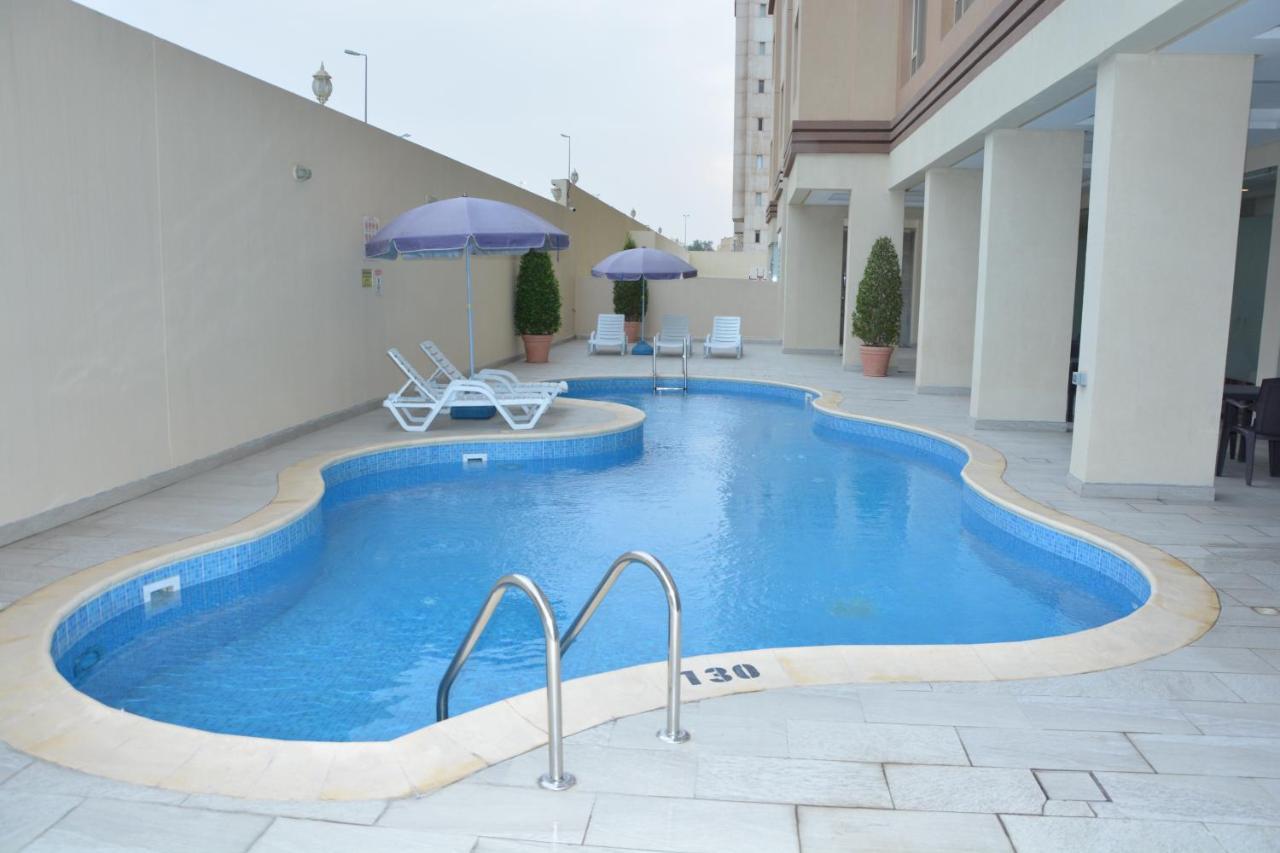 The Lofts Kuwait Fintas Kuwait City Exterior foto